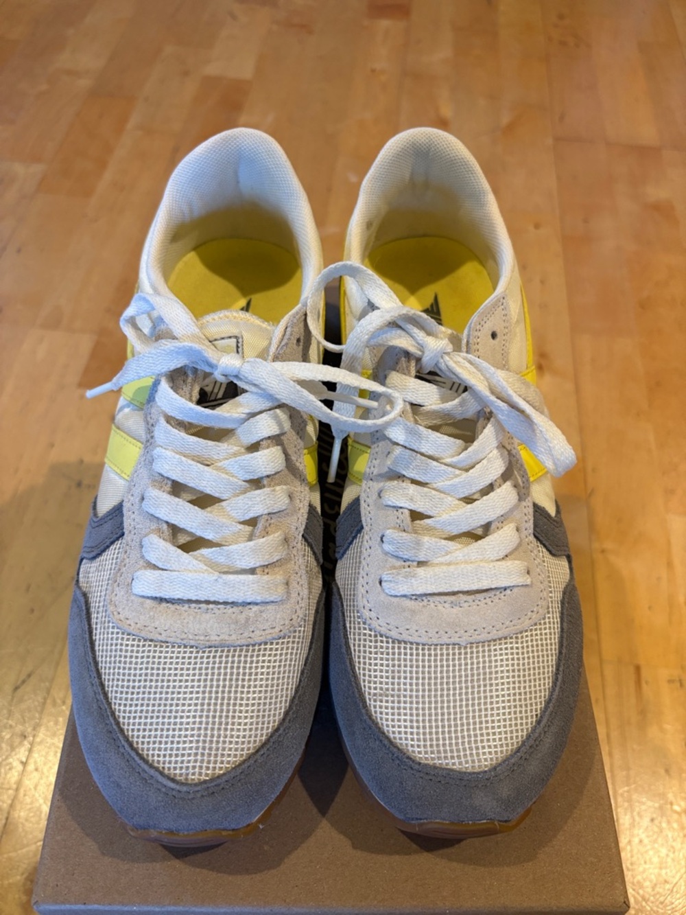 Gola White Gray Yellow Sneakers